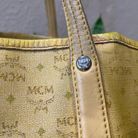 MCM Jumbo Shopping Tote Bag - Picture 3 of 16